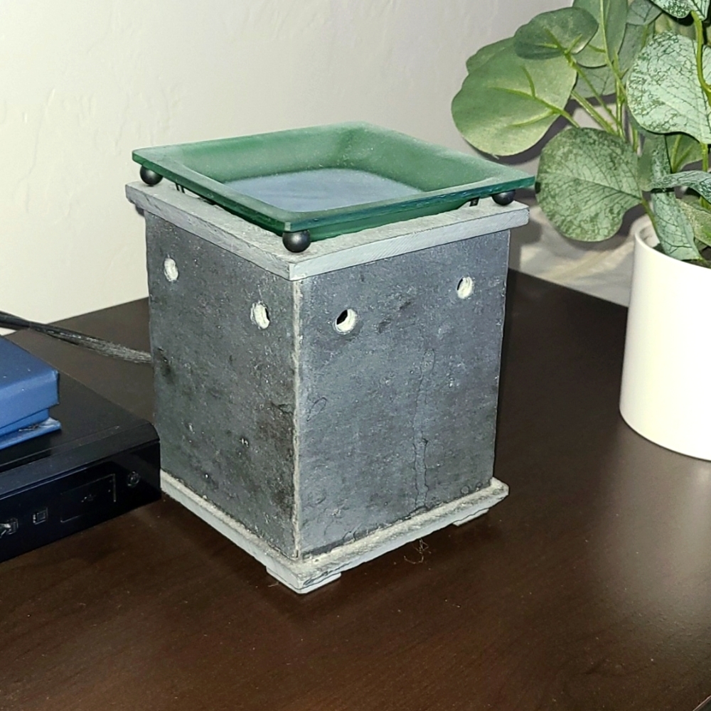 Scentsy burner
